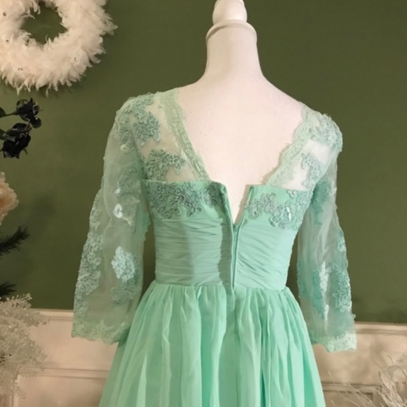 Boho style mint green lace & chiffon with 3/4 length sleeves - Picture 5 of 8